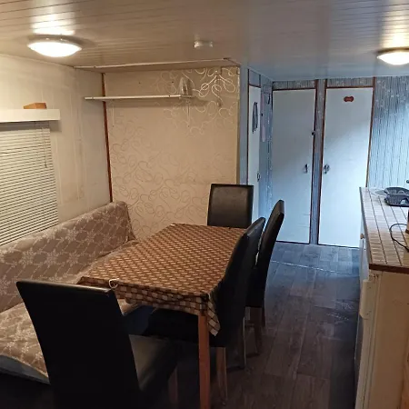 Mobilheim Tatil parkı Mohelno